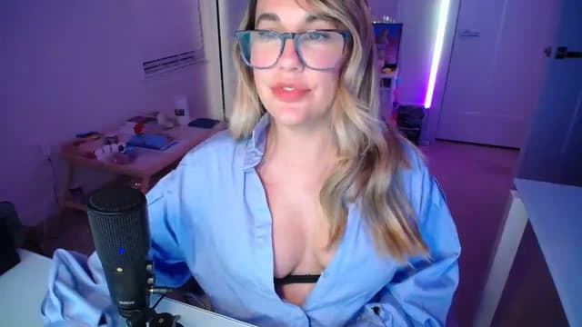 Gallery image thumbnail from Scout's myfreecams stream on, 04/10/2025, 02:23 image 14 of 20