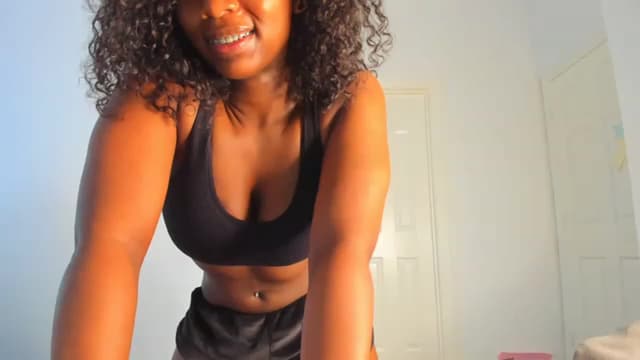 Gallery image thumbnail from Seven's myfreecams stream on, 04/05/2023, 15:18 image 12 of 20