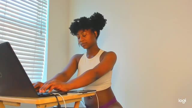 Gallery image thumbnail from Seven's myfreecams stream on, 12/27/2023, 17:06 image 11 of 20