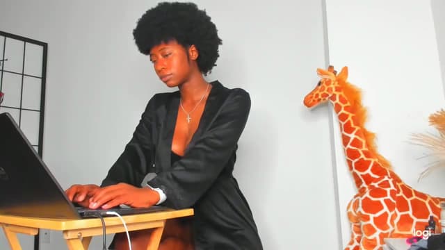 Gallery image thumbnail from Seven's myfreecams stream on, 05/30/2024, 02:54 image 15 of 20