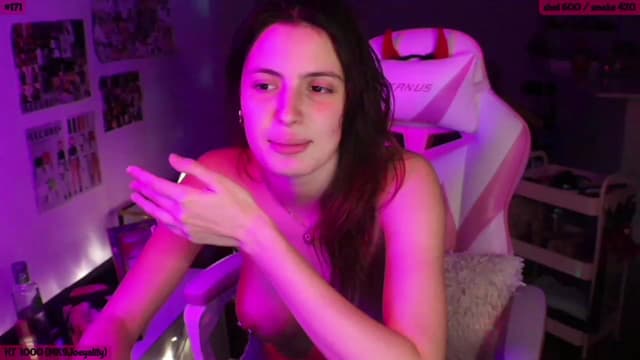 Gallery image thumbnail from SeySo's myfreecams stream on, 11/26/2022, 08:31 image 9 of 20