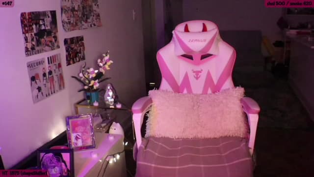 Gallery image thumbnail from SeySo's myfreecams stream on, 01/05/2023, 04:55 image 10 of 20