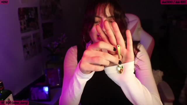 Gallery image thumbnail from SeySo's myfreecams stream on, 01/22/2023, 04:14 image 9 of 20