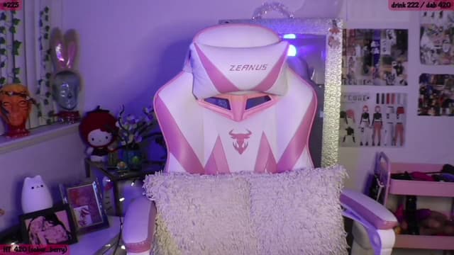 Gallery image thumbnail from SeySo's myfreecams stream on, 01/29/2023, 05:33 image 13 of 20