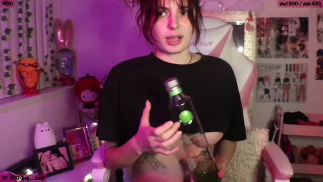 Gallery image thumbnail from SeySo's myfreecams stream on, 01/31/2023, 05:51 image 2 of 20