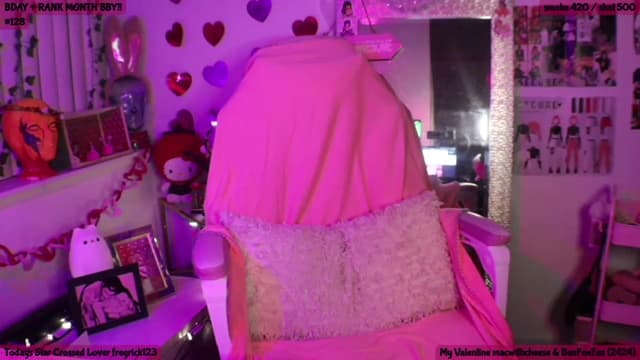 Gallery image thumbnail from SeySo's myfreecams stream on, 02/09/2023, 05:28 image 16 of 20