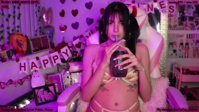 Gallery image thumbnail from SeySo's myfreecams stream on, 02/16/2023, 03:50 image 2 of 20