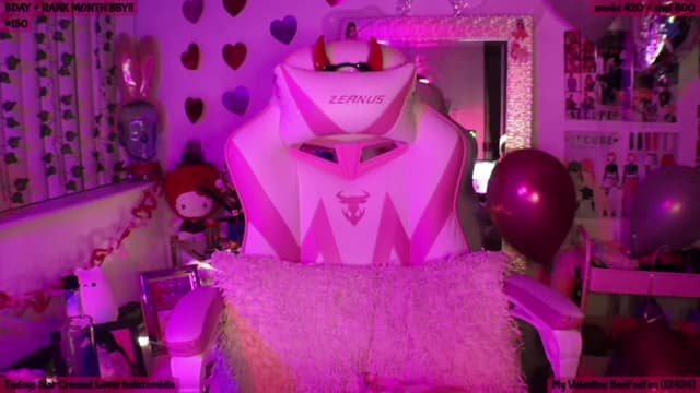 Gallery image thumbnail from SeySo's myfreecams stream on, 03/01/2023, 07:05 image 9 of 20