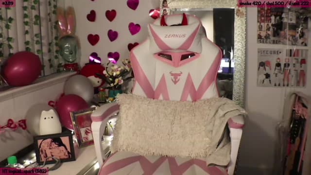Gallery image thumbnail from SeySo's myfreecams stream on, 03/08/2023, 24:53 image 13 of 20
