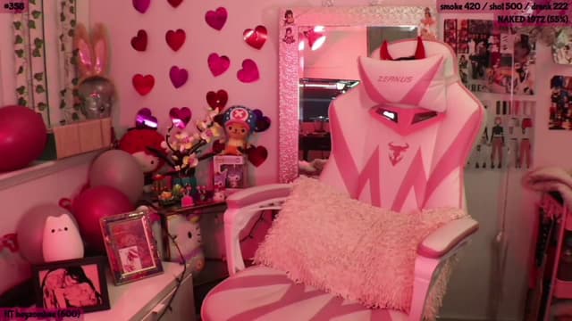 Gallery image thumbnail from SeySo's myfreecams stream on, 03/08/2023, 05:59 image 12 of 20