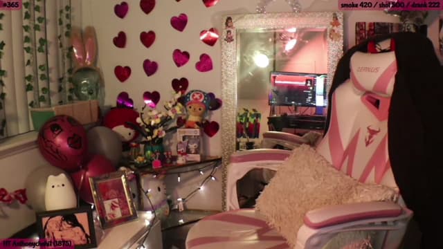 Gallery image thumbnail from SeySo's myfreecams stream on, 03/09/2023, 02:25 image 13 of 20