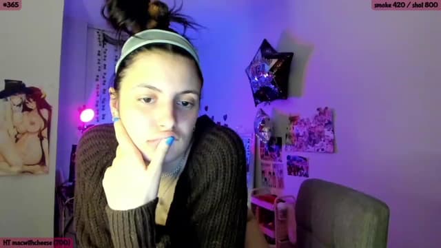 Gallery image thumbnail from SeySo's myfreecams stream on, 03/13/2023, 06:48 image 7 of 20