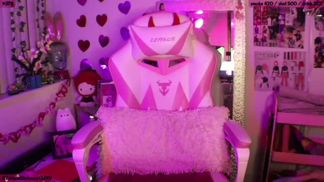 Gallery image thumbnail from SeySo's myfreecams stream on, 03/15/2023, 04:10 image 10 of 20