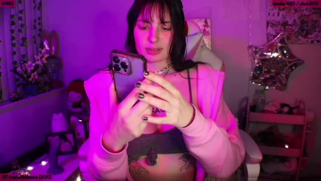 Gallery image thumbnail from SeySo's myfreecams stream on, 03/29/2023, 05:50 image 8 of 20