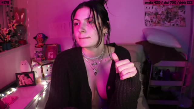 Gallery image thumbnail from SeySo's myfreecams stream on, 04/18/2023, 04:46 image 13 of 20