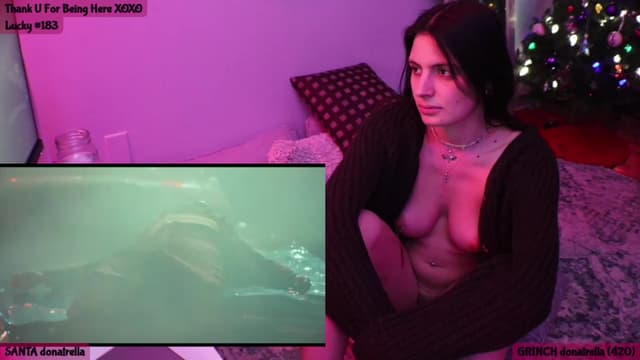 Gallery image thumbnail from Seynt's myfreecams stream on, 12/12/2023, 07:39 image 9 of 20