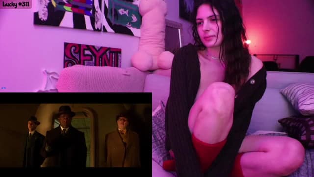 Gallery image thumbnail from Seynt's myfreecams stream on, 01/21/2024, 09:30 image 6 of 20