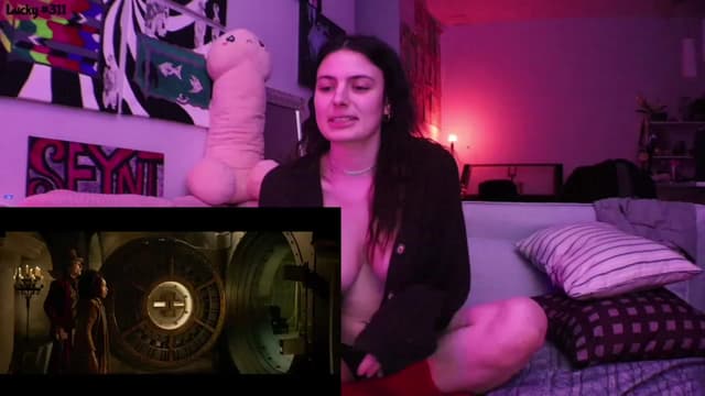 Gallery image thumbnail from Seynt's myfreecams stream on, 01/21/2024, 09:30 image 5 of 20