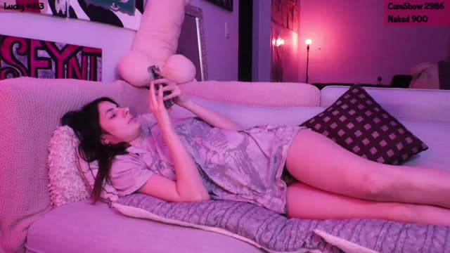 Gallery image thumbnail from Seynt's myfreecams stream on, 01/23/2024, 08:25 image 3 of 20