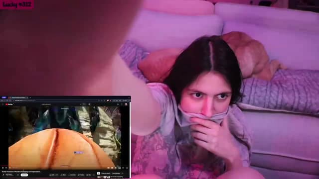 Gallery image thumbnail from Seynt's myfreecams stream on, 01/23/2024, 08:25 image 16 of 20