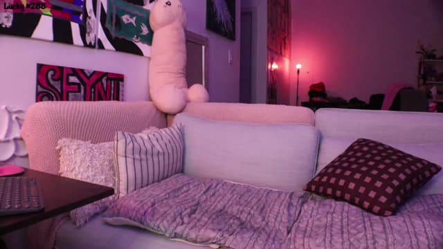 Gallery image thumbnail from Seynt's myfreecams stream on, 01/31/2024, 01:22 image 7 of 20