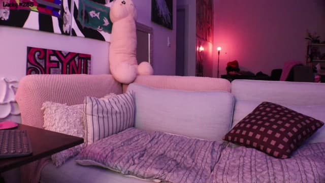 Gallery image thumbnail from Seynt's myfreecams stream on, 01/31/2024, 01:22 image 8 of 20