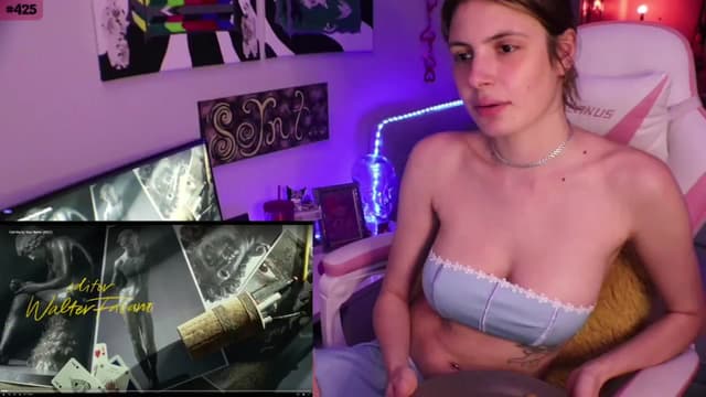 Gallery image thumbnail from Seynt's myfreecams stream on, 05/24/2024, 04:03 image 18 of 20