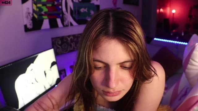 Gallery image thumbnail from Seynt's myfreecams stream on, 05/24/2024, 04:03 image 15 of 20