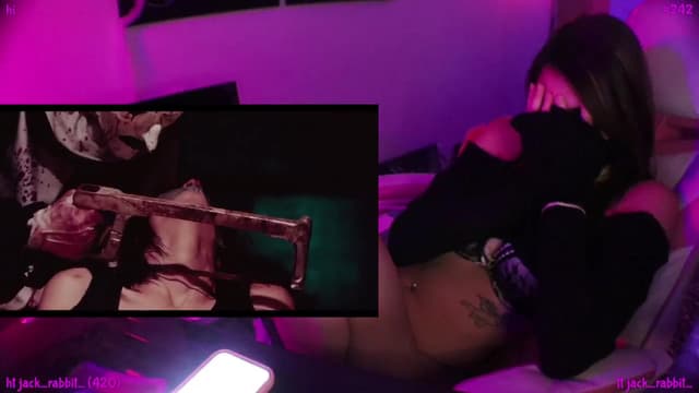 Gallery image thumbnail from Seynt's myfreecams stream on, 10/17/2024, 04:19 image 14 of 20