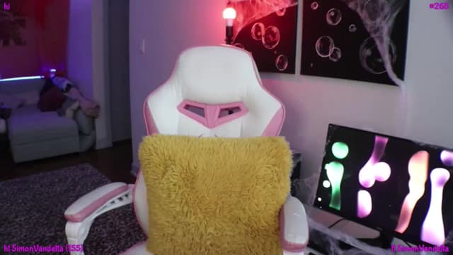 Gallery image thumbnail from Seynt's myfreecams stream on, 10/24/2024, 21:32 image 19 of 20