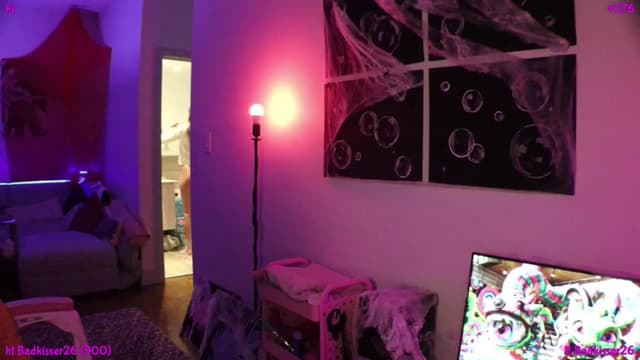 Gallery image thumbnail from Seynt's myfreecams stream on, 10/27/2024, 05:18 image 9 of 20