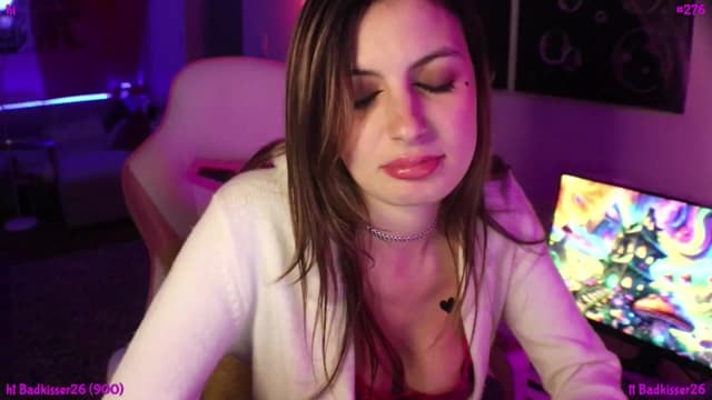 Gallery image thumbnail from Seynt's myfreecams stream on, 10/27/2024, 05:18 image 5 of 20