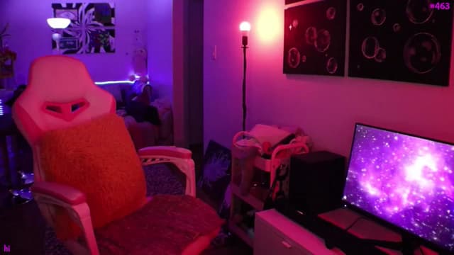Gallery image thumbnail from Seynt's myfreecams stream on, 11/17/2024, 11:49 image 11 of 20