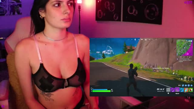 Gallery image thumbnail from Seynt's myfreecams stream on, 11/25/2024, 04:36 image 15 of 20