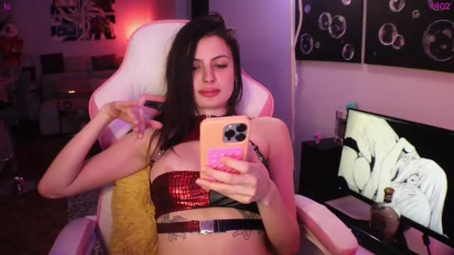 Gallery image thumbnail from Seynt's myfreecams stream on, 01/06/2025, 02:58 image 12 of 20