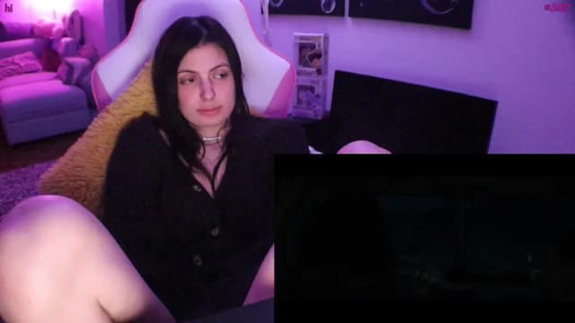 Gallery image thumbnail from Seynt's myfreecams stream on, 01/14/2025, 10:23 image 11 of 20