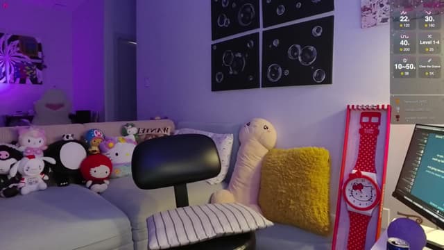 Gallery image thumbnail from Seynt's myfreecams stream on, 04/18/2025, 06:22 image 16 of 20