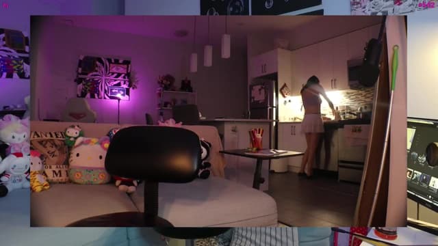 Gallery image thumbnail from Seynt's myfreecams stream on, 04/24/2025, 01:47 image 19 of 20