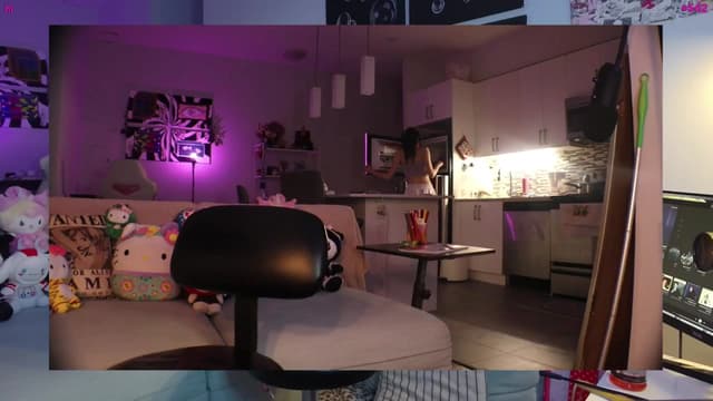Gallery image thumbnail from Seynt's myfreecams stream on, 04/24/2025, 01:47 image 18 of 20