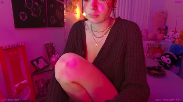 Gallery image thumbnail from Seynt's myfreecams stream on, 05/28/2025, 09:02 image 17 of 20