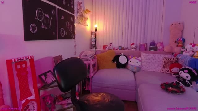 Gallery image thumbnail from Seynt's myfreecams stream on, 05/28/2025, 09:02 image 15 of 20