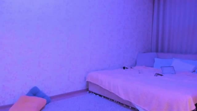 Gallery image thumbnail from SftMe's myfreecams stream on, 04/03/2024, 17:04 image 12 of 20