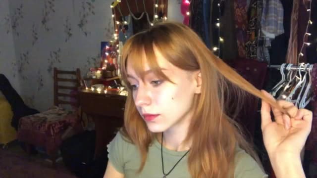 Gallery image thumbnail from Sia_A's myfreecams stream on, 08/06/2024, 09:16 image 3 of 20