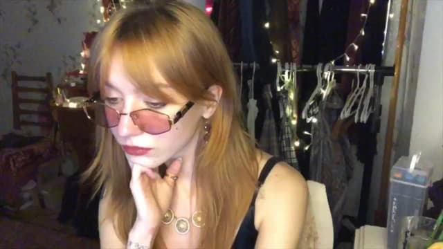 Gallery image thumbnail from Sia_A's myfreecams stream on, 08/17/2024, 23:43 image 2 of 20