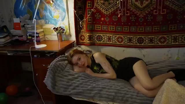 Gallery image thumbnail from Sia_A's myfreecams stream on, 04/03/2025, 11:35 image 10 of 20