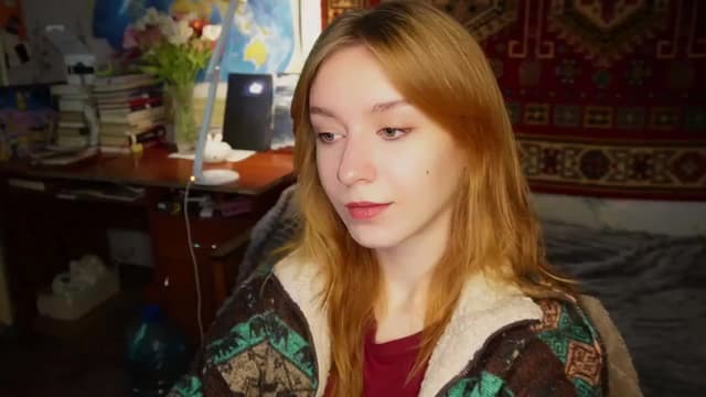 Gallery image thumbnail from Sia_A's myfreecams stream on, 05/18/2025, 12:17 image 5 of 20
