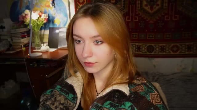 Gallery image thumbnail from Sia_A's myfreecams stream on, 05/19/2025, 11:48 image 14 of 20