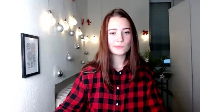 Gallery image thumbnail from Sia_X's myfreecams stream on, 12/01/2022, 10:45 image 11 of 20