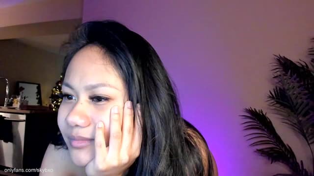 Gallery image thumbnail from SkyB_'s myfreecams stream on, 01/15/2023, 04:43 image 3 of 20
