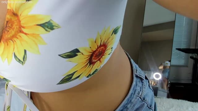 Gallery image thumbnail from SkyB_'s myfreecams stream on, 01/28/2023, 23:52 image 7 of 20